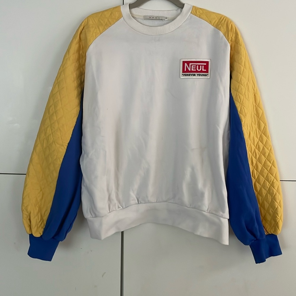 NEUL sweatshirt with quilted sleeves